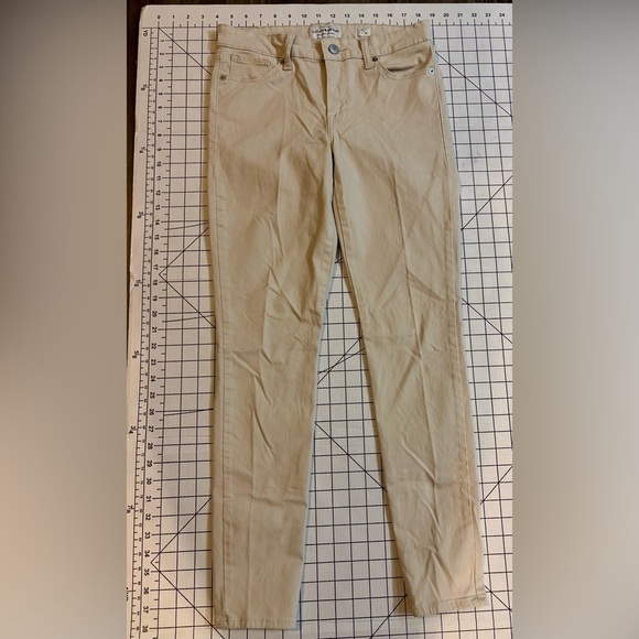 Lucky Brand Denim - Lucky Brand Women’s Size 6/28 Tan Ava Legging Jeans